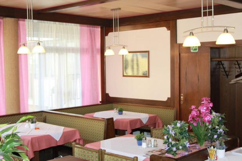 Gasthof Gerhart Perchtoldsdorf Exteriör bild